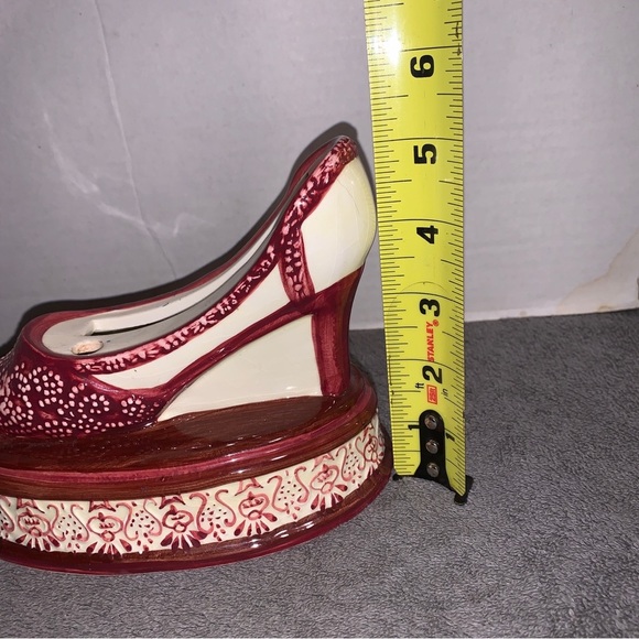 Woman’s High Heel Desk Pen & Note Pad Holder Ceramic Burgundy Shoe Fashion Decor - Picture 5 of 6